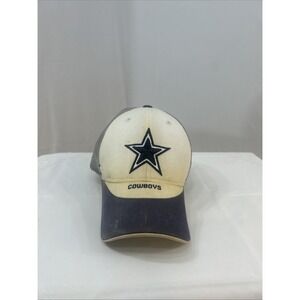 Dallas Cowboys vintage Reebok   hat with a white and mesh design
